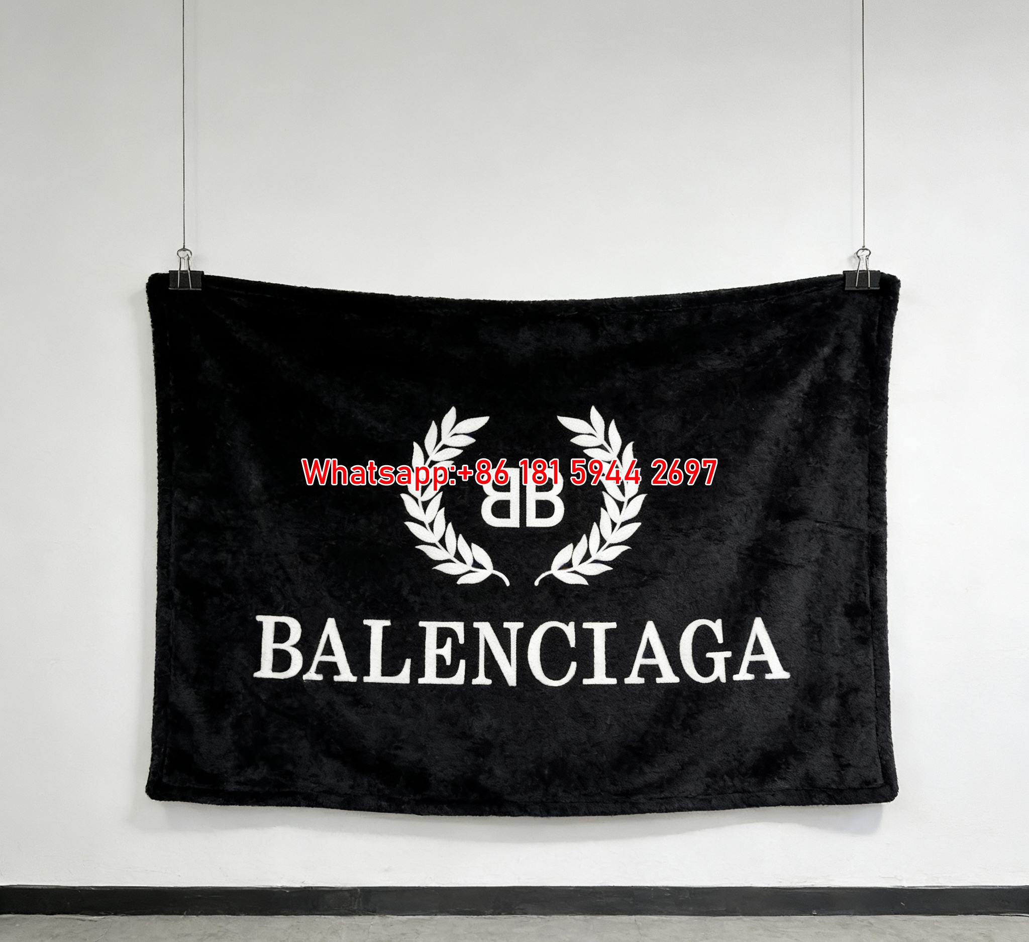 Balenciaga Laurel Wreath BB Logo Flannel Sofa Throw Blanket Luxury Brand Cover BA027